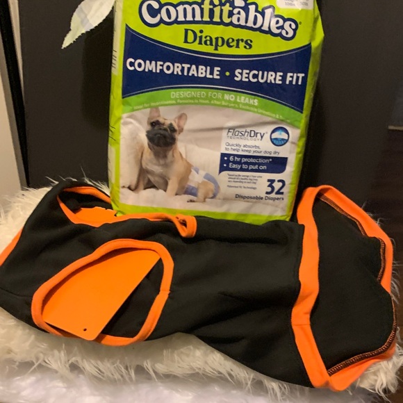 Hartz Halloween Dog Costume - Black and Orange - Picture 3 of 3